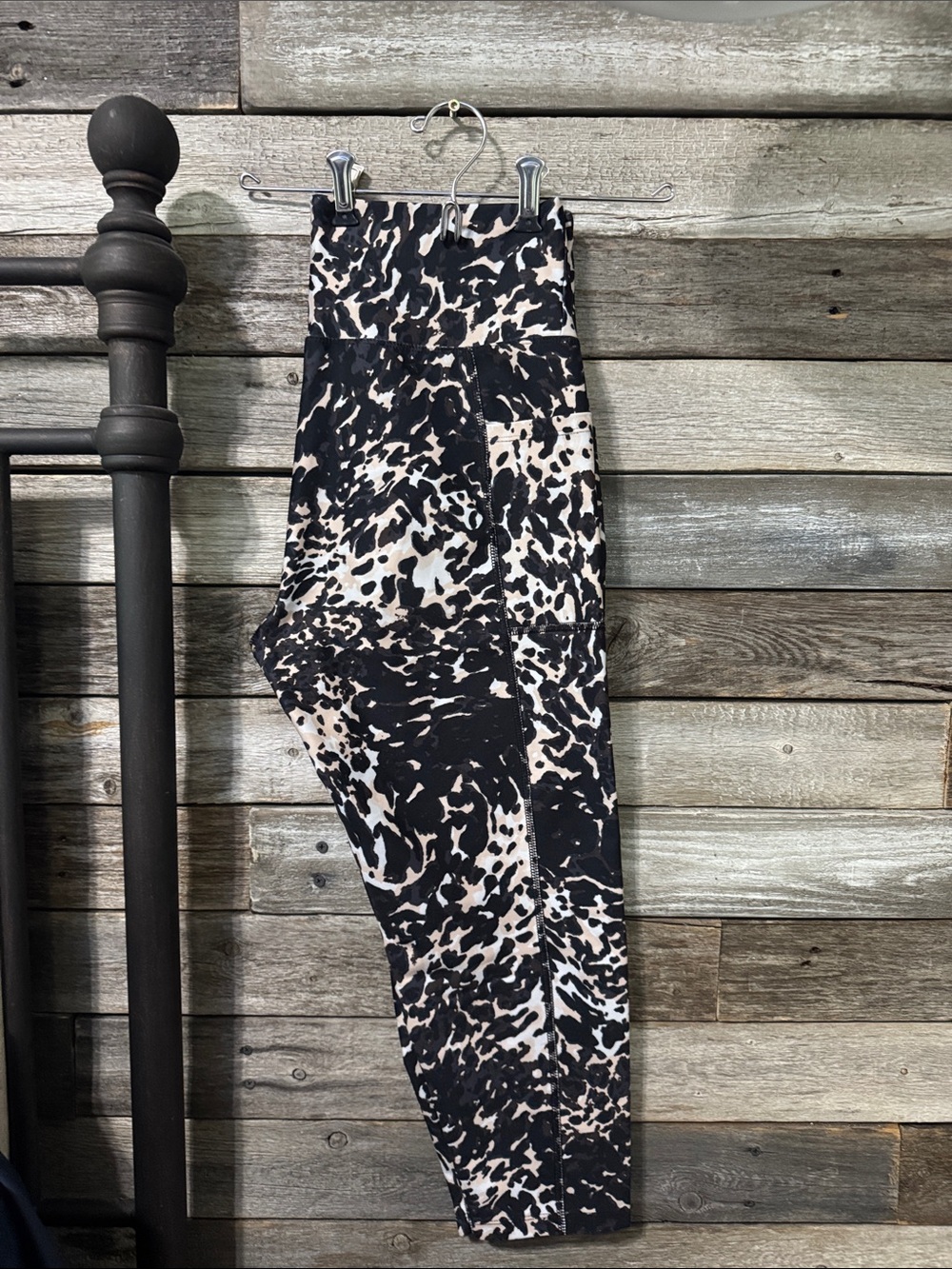 Bally Black and Cream Patterned Leggings